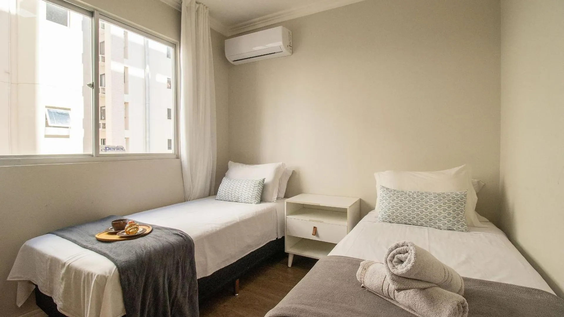 شقة Scr64 - 2 Dorm Climatizados, Confortavel, Tv Smart Balneário Camboriú