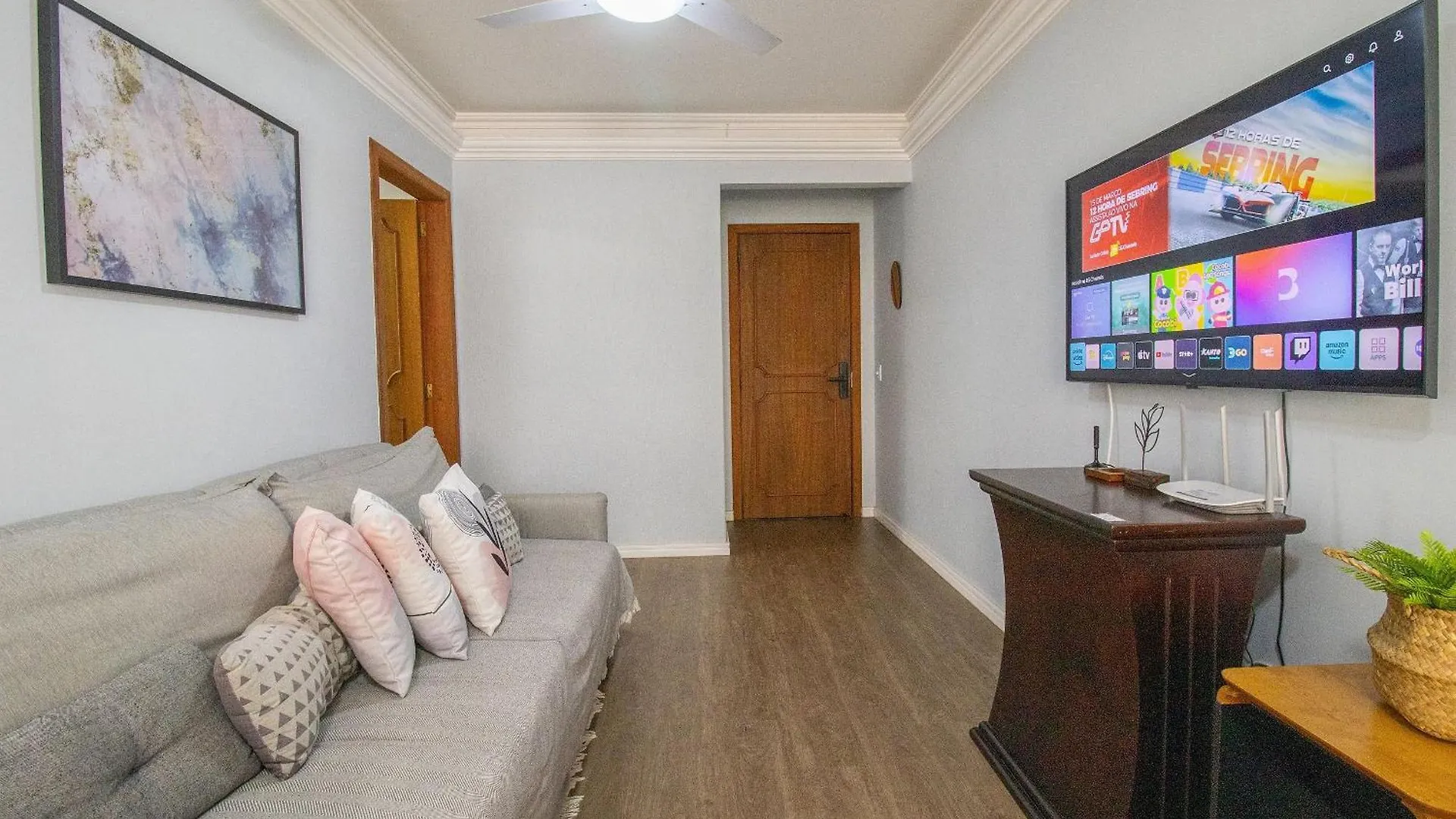 Apartment Scr64 - 2 Dorm Climatizados, Confortavel, Tv Smart Balneario Camboriu